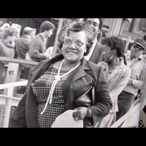 Meet your Posher, Alegra